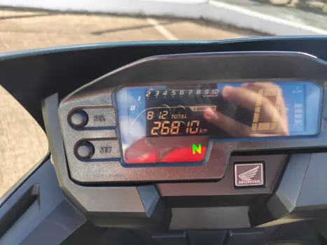 HONDA XRE 300 ADVENTURE, Foto 15