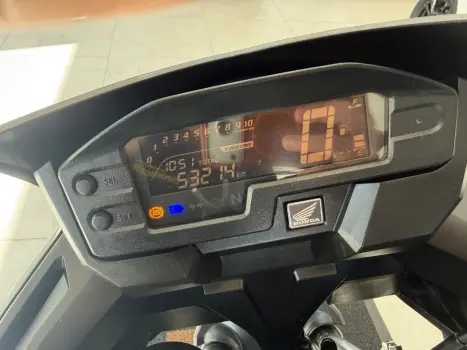 HONDA XRE 300 ADVENTURE, Foto 7