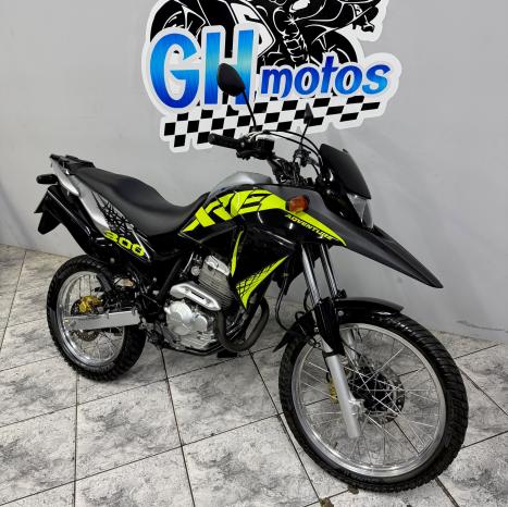 HONDA XRE 300 ADVENTURE, Foto 3