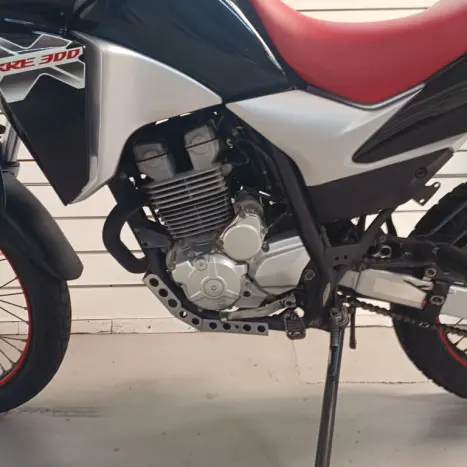 HONDA XRE 300 FLEX, Foto 6