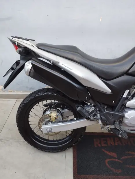 HONDA XRE 300 FLEX, Foto 8
