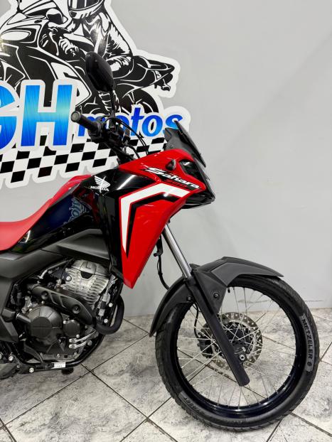 HONDA XRE 300 RALLY ABS, Foto 2