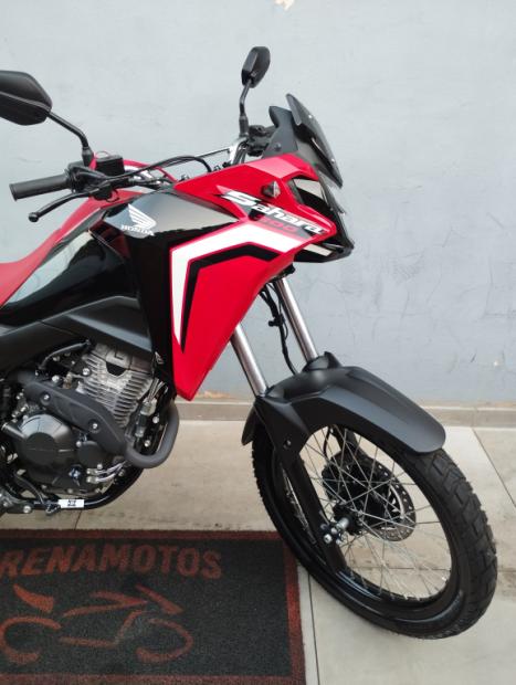 HONDA XRE 300 Sahara RALLYE, Foto 5 HONDA XRE 300 Sahara RALLYE, Foto 5