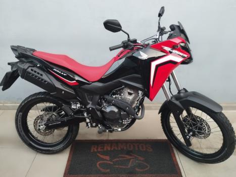 HONDA XRE 300 Sahara RALLYE, Foto 1 HONDA XRE 300 Sahara RALLYE, Foto 1