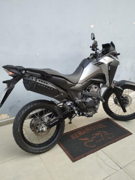 HONDA XRE 300 Sahara , Foto 2