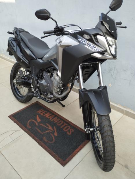 HONDA XRE 300 Sahara , Foto 3