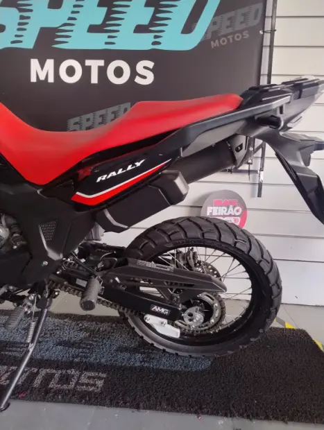 HONDA XRE 300 Sahara RALLYE, Foto 11