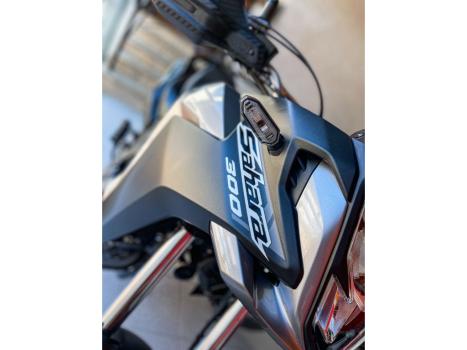 HONDA XRE 300 Sahara , Foto 9