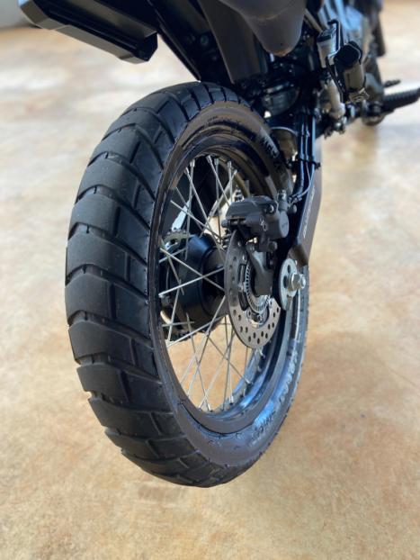 HONDA XRE 300 Sahara ADVENTURE, Foto 2