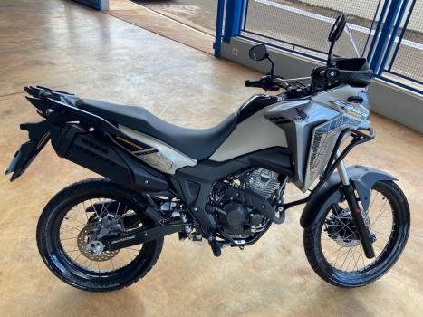 HONDA XRE 300 Sahara ADVENTURE, Foto 11