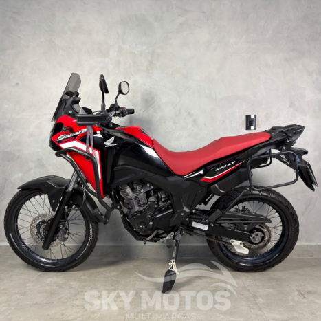 HONDA XRE 300 Sahara RALLYE, Foto 5