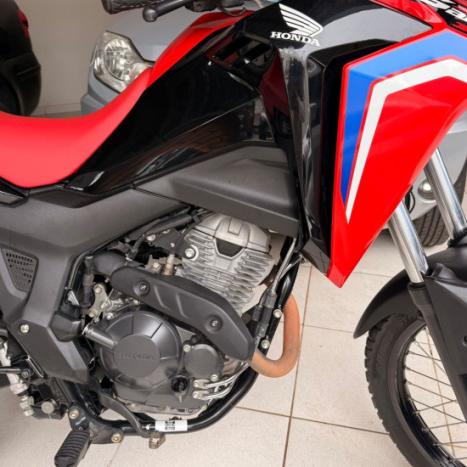 HONDA XRE 300 Sahara RALLYE, Foto 4