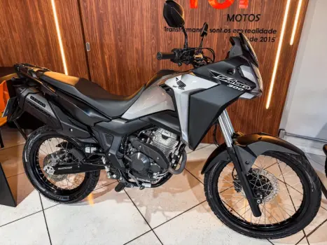 HONDA XRE 300 Sahara , Foto 3