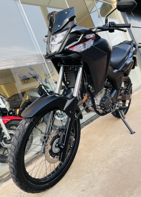 HONDA XRE 300 Sahara , Foto 5