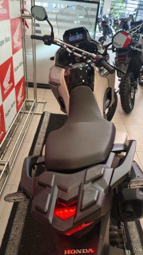 HONDA XRE 300 Sahara ADVENTURE, Foto 5