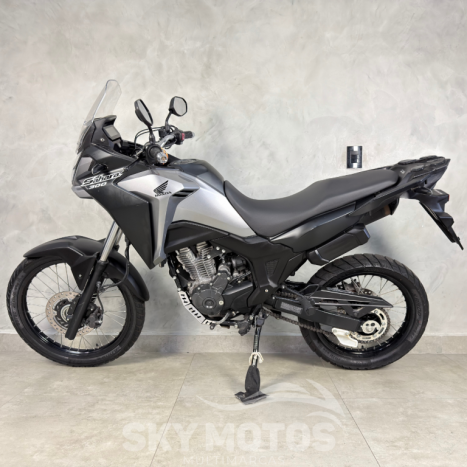HONDA XRE 300 Sahara , Foto 13