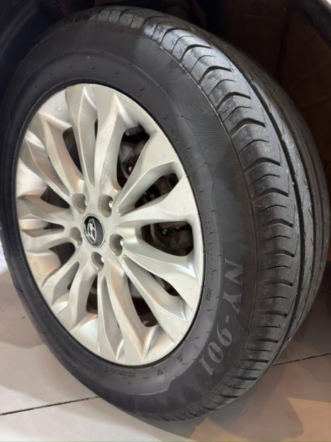 HYUNDAI Azera 3.3 V6 24V GLS AUTOM�TICO, Foto 14