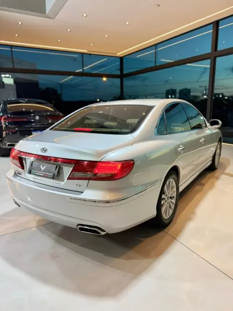 HYUNDAI Azera 3.3 V6 24V GLS AUTOM�TICO, Foto 7