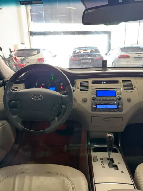 HYUNDAI Azera 3.3 V6 24V GLS AUTOMÁTICO, Foto 9