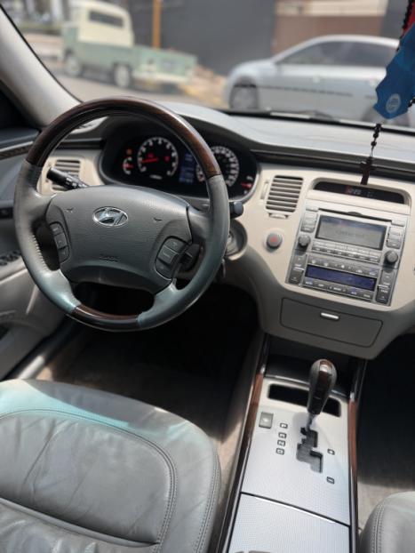 HYUNDAI Azera 3.3 V6 24V GLS AUTOMÁTICO, Foto 4