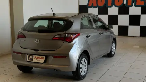 HYUNDAI HB 20 Hatch 1.0 12V 4P FLEX UNIQUE, Foto 13