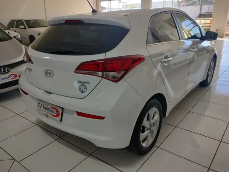 HYUNDAI HB 20 Hatch 1.6 16V 4P PREMIUM FLEX AUTOMTICO, Foto 2