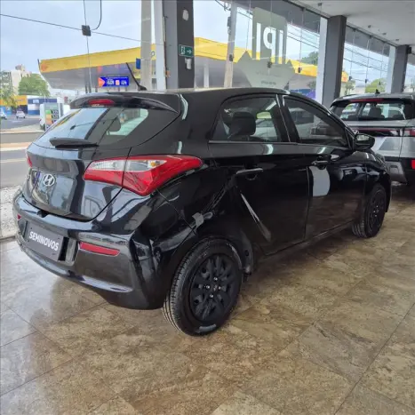 HYUNDAI HB 20 Hatch 1.0 12V 4P FLEX COMFORT, Foto 4