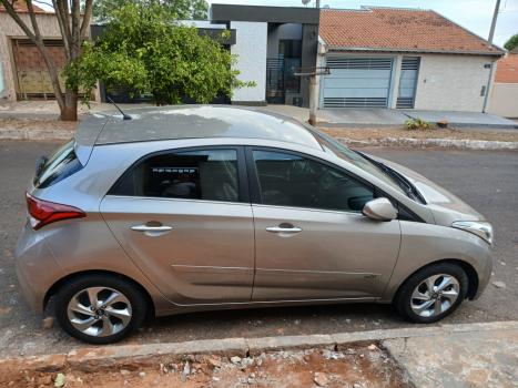 HYUNDAI HB 20 Hatch 1.6 16V 4P PREMIUM FLEX AUTOMTICO, Foto 8