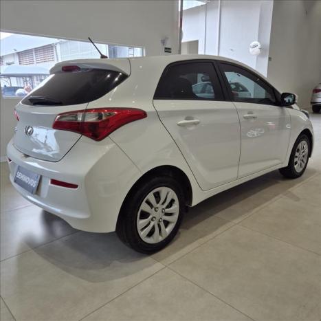 HYUNDAI HB 20 Hatch 1.0 12V 4P FLEX COMFORT, Foto 4 HYUNDAI HB 20 Hatch 1.0 12V 4P FLEX COMFORT, Foto 4