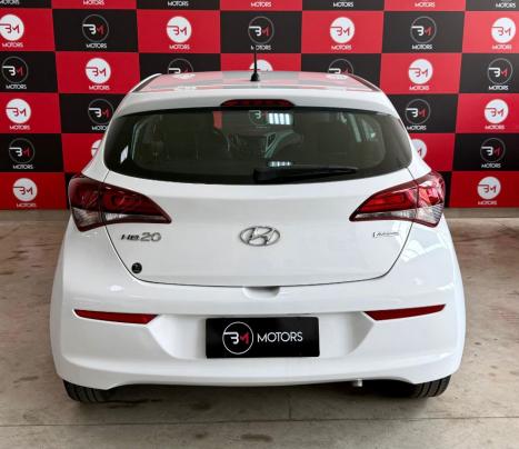 HYUNDAI HB 20 Hatch 1.6 16V 4P FLEX COMFORT PLUS AUTOMÁTICO, Foto 4 HYUNDAI HB 20 Hatch 1.6 16V 4P FLEX COMFORT PLUS AUTOMÁTICO, Foto 4