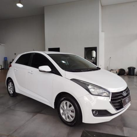 HYUNDAI HB 20 Hatch 1.6 16V 4P COMFORT FLEX AUTOMÁTICO, Foto 6 HYUNDAI HB 20 Hatch 1.6 16V 4P COMFORT FLEX AUTOMÁTICO, Foto 6