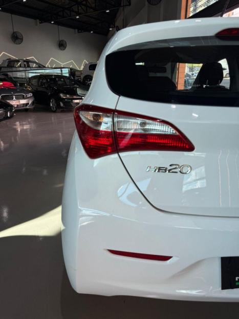 HYUNDAI HB 20 Hatch 1.0 12V 4P FLEX COMFORT PLUS, Foto 8