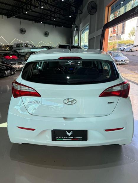 HYUNDAI HB 20 Hatch 1.0 12V 4P FLEX COMFORT PLUS, Foto 10