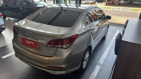 HYUNDAI HB 20 Hatch 1.0 12V 4P FLEX COMFORT, Foto 4