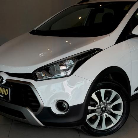 HYUNDAI HB 20 Hatch X 1.6 16V 4P STYLE FLEX AUTOM�TICO, Foto 3