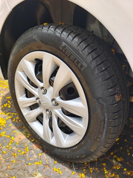 HYUNDAI HB 20 Hatch 1.6 16V 4P FLEX COMFORT PLUS AUTOMTICO, Foto 13