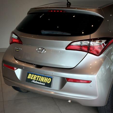 HYUNDAI HB 20 Hatch , Foto 8