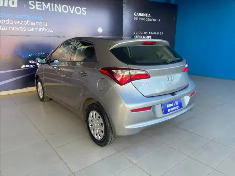HYUNDAI HB 20 Hatch 1.0 12V 4P FLEX UNIQUE, Foto 7