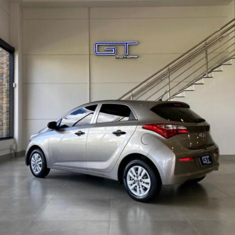 HYUNDAI HB 20 Hatch , Foto 2