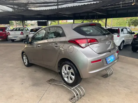 HYUNDAI HB 20 Hatch 1.6 16V 4P PREMIUM FLEX AUTOMTICO, Foto 11