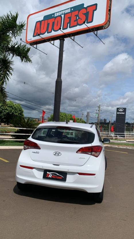 HYUNDAI HB 20 Hatch 1.6 16V 4P PREMIUM FLEX AUTOM�TICO, Foto 4
