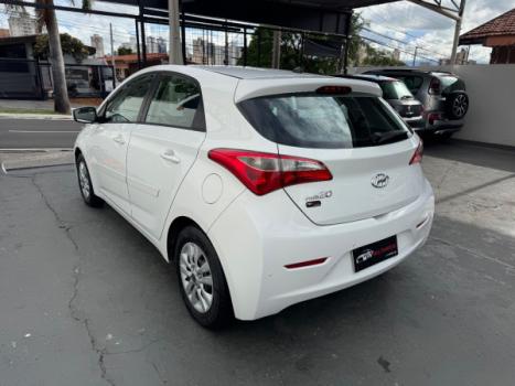 HYUNDAI HB 20 Hatch 1.0 12V 4P FLEX COMFORT PLUS, Foto 2