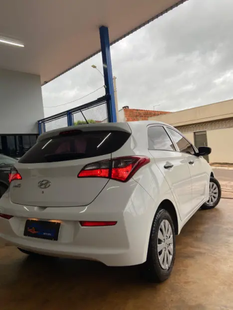 HYUNDAI HB 20 Hatch 1.0 12V 4P FLEX UNIQUE, Foto 10