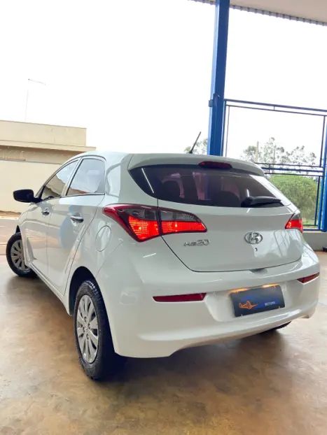 HYUNDAI HB 20 Hatch 1.0 12V 4P FLEX UNIQUE, Foto 14