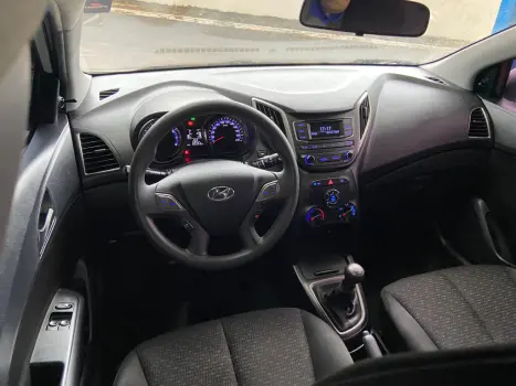 HYUNDAI HB 20 Hatch 1.0 12V 4P FLEX UNIQUE, Foto 22