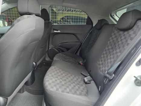HYUNDAI HB 20 Hatch 1.6 16V 4P FLEX COMFORT PLUS AUTOM�TICO, Foto 13