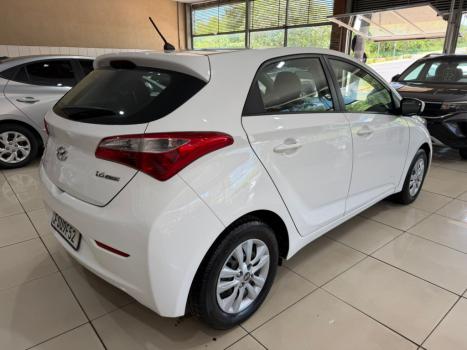 HYUNDAI HB 20 Hatch 1.6 16V 4P FLEX COMFORT PLUS, Foto 4