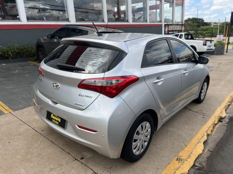 HYUNDAI HB 20 Hatch 1.6 16V 4P COMFORT FLEX AUTOM�TICO, Foto 7