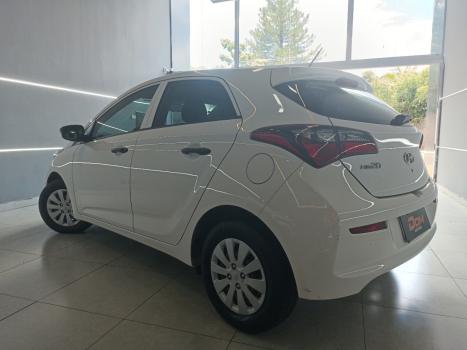 HYUNDAI HB 20 Hatch 1.0 12V 4P FLEX UNIQUE, Foto 4