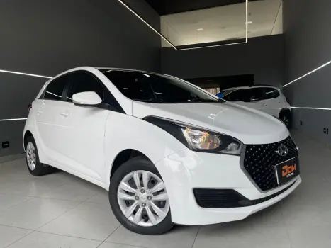 HYUNDAI HB 20 Hatch 1.6 16V 4P FLEX COMFORT PLUS AUTOM�TICO, Foto 3